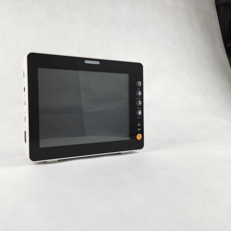8 Inch Vital Signs Monitor Durable Mini Size TFT Display Veterinarian Handheld Animal Monitor Use Vital Signs
